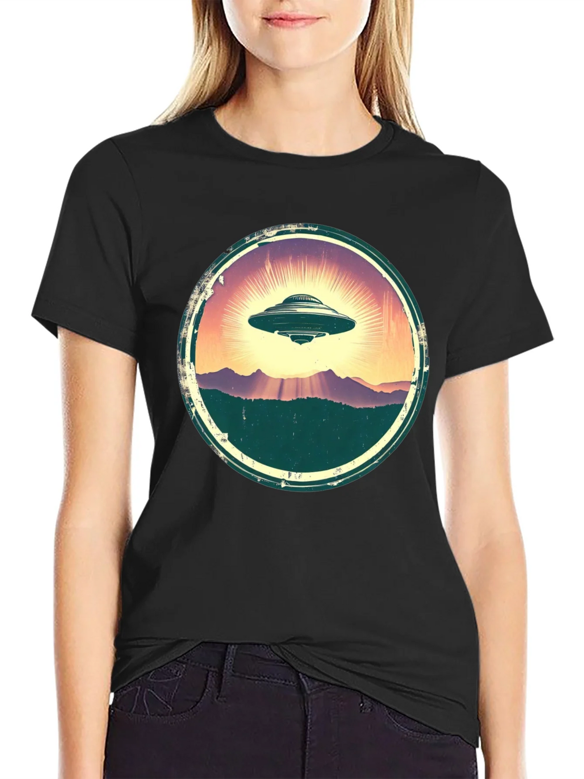 UFO Sunset Graphic Tee - Vintage Alien T-Shirt