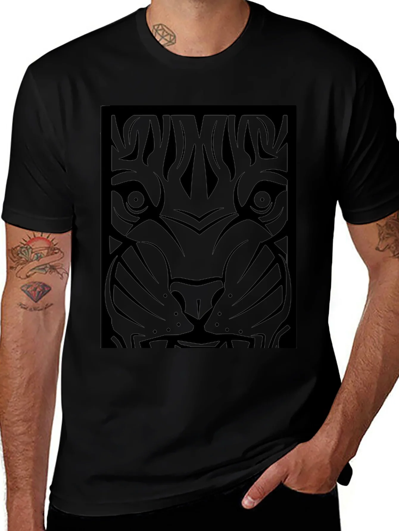 Black Tiger Graphic Tee - Mens Fashion
