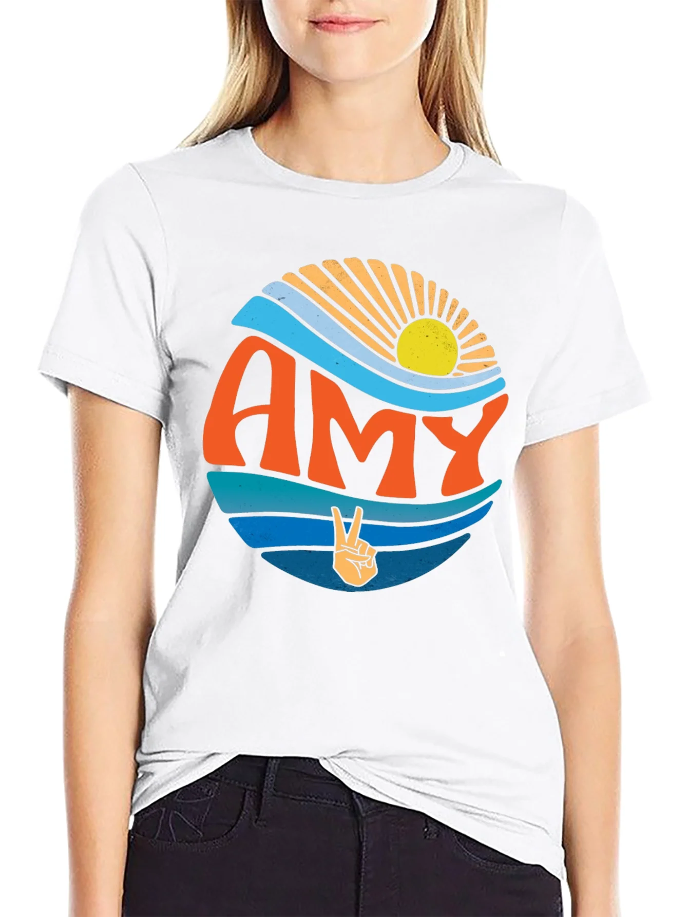 Amy Retro Vibe T-Shirt - Peace & Sunshine